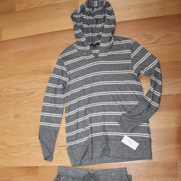 ❤️ $93 NEW!!!! Alfani Intimates Knit Hooded Top Shirt & Matching Pants; Size XS - Picture 1 of 4